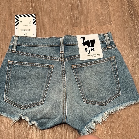 NWT Free People Sandrine Rose Side Zip Distressed Denim Shorts - Picture 6 of 6